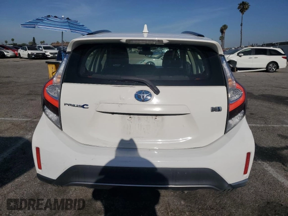 2019 Toyota Prius L z VIN JTDKDTB31K1626580, wystawiony jako Copart lot #58087435 z przebiegiem 42 210 mil mil oraz Czysty tytuł • Clean title. Historia ofert i sprzedaży dostępna na DreamBid. Obrazek 6.