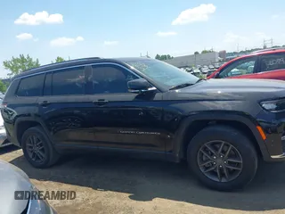 2022 Jeep Grand Cherokee Limited with VIN 1C4RJKBGXN8541947, listed as a IAAI auction lot 42553134 with 1,930 mi miles and . Bid and sale history available at DreamBid. Image 12.