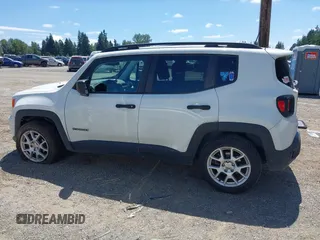 2020 Jeep Renegade Jeepster with VIN ZACNJBAB0LPL23586, listed as a IAAI auction lot 42632554 with 81,486 mi miles and . Bid and sale history available at DreamBid. Image 14.