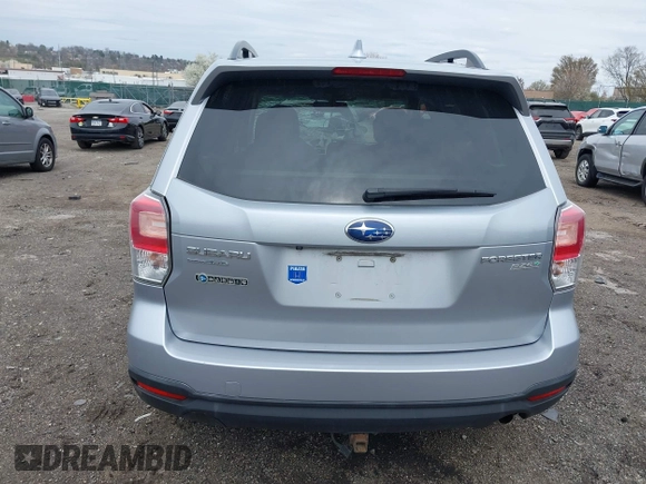 2017 Subaru Forester Premium with VIN JF2SJAEC8HG464589, listed as a IAAI auction lot 41943658 with 62,218 mi miles. Bid and sale history available at carsss.com. Image 16.