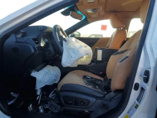 2022 Lexus ES 300h z VIN 58ADA1C18NU021904, wystawiony jako Copart lot #82488604 z przebiegiem 45 247 mil mil oraz Szkoda całkowita • Salvage title. Historia ofert i sprzedaży dostępna na DreamBid. Obrazek 7.