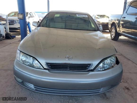1997 Lexus ES 300 Luxury Sport Sdn with VIN JT8BF22G0V0008425, listed as a Copart auction lot 80976114 with 111,255 mi miles and Salvage Title. Bid and sale history available at carsss.com. Image 5.