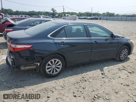 2017 Toyota Camry XLE z VIN 4T1BF1FK6HU323944, wystawiony jako Copart lot #59300195 z przebiegiem 190 469 mil mil oraz Szkoda całkowita • Salvage title. Historia ofert i sprzedaży dostępna na DreamBid. Obrazek 3.