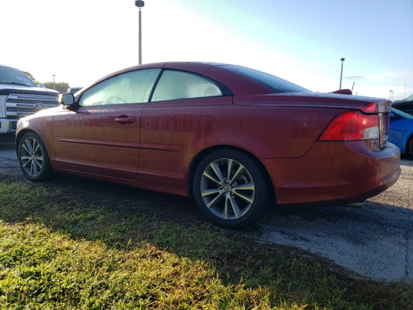 2013 Volvo C70 T5 with VIN YV1672MC9DJ142699, listed as a Copart auction lot 74627884 with 0 mi miles and Salvage Title. Bid and sale history available at carsss.com. Image 2.