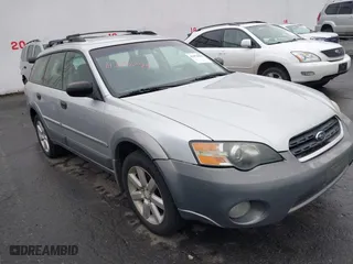 2006 Subaru Legacy Wagon Outback 2.5i with VIN 4S4BP61C067344505, listed as a IAAI auction lot 41874299 with 204,864 mi miles. Bid and sale history available at carsss.com. Image 1.