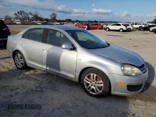 2007 Volkswagen Jetta Wolfsburg Edition с VIN 3VWEF71K27M173097, выставлен на аукционе Copart как лот 67212094 с пробегом 112 291 миль миль и Чистый • Clean title. История ставок и продаж доступна на DreamBid. Изображение 4.