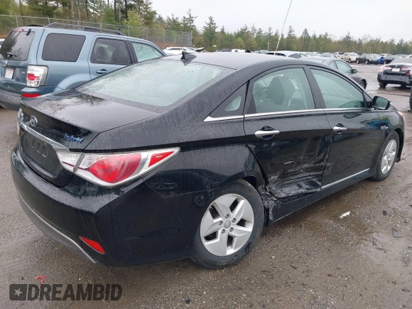 2012 Hyundai Sonata Hybrid z VIN KMHEC4A40CA031572, wystawiony jako IAAI lot #42161534 z przebiegiem 67 663 mil mil oraz . Historia ofert i sprzedaży dostępna na DreamBid. Obrazek 4.