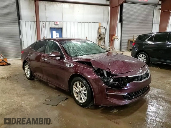 2017 Kia Optima LX z VIN 5XXGT4L3XHG142837, wystawiony jako Copart lot #55059965 z przebiegiem 135 651 mil mil oraz Szkoda całkowita • Salvage title. Historia ofert i sprzedaży dostępna na DreamBid. Obrazek 13.
