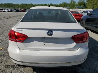 2014 Volkswagen Passat TDI SEL Premium with VIN 1VWCN7A35EC042649, listed as a Copart auction lot 53778255 with 154,447 mi miles and Clean Title. Bid and sale history available at carsss.com. Image 6.
