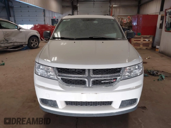 2018 Dodge Journey SE with VIN 3C4PDCAB5JT254022, listed as a IAAI auction lot 41624286 with 97,610 mi miles. Bid and sale history available at carsss.com. Image 12.