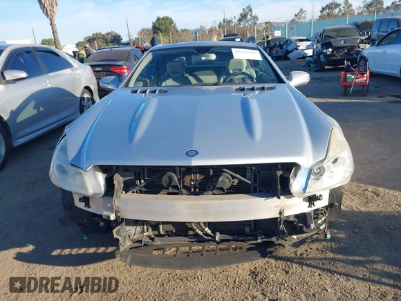2012 Mercedes-Benz SL 550 z VIN WDBSK7BA1CF169123, wystawiony jako IAAI lot #41636596 z przebiegiem 137 329 mil mil oraz . Historia ofert i sprzedaży dostępna na DreamBid. Obrazek 13.