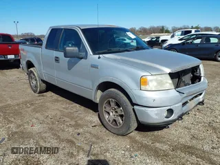 2006 Ford F-150 XLT with VIN 1FTPX145X6KC19700, listed as a IAAI auction lot 41806534 with 217,601 mi miles. Bid and sale history available at carsss.com. Image 1.