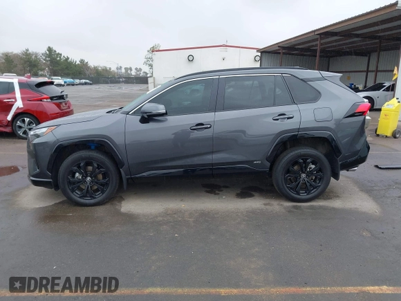 2024 Toyota RAV4 Hybrid SE with VIN 2T3T6RFV0RW055852, listed as a IAAI auction lot 41804088 with 36,428 mi miles and . Bid and sale history available at DreamBid. Image 15.