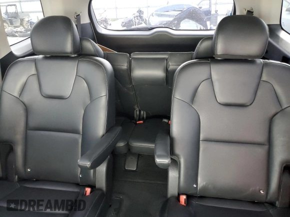 2022 Kia Telluride S z VIN 5XYP6DHC2NG241756, wystawiony jako Copart lot #64238145 z przebiegiem 44 779 mil mil oraz Szkoda całkowita • Salvage title. Historia ofert i sprzedaży dostępna na DreamBid. Obrazek 10.