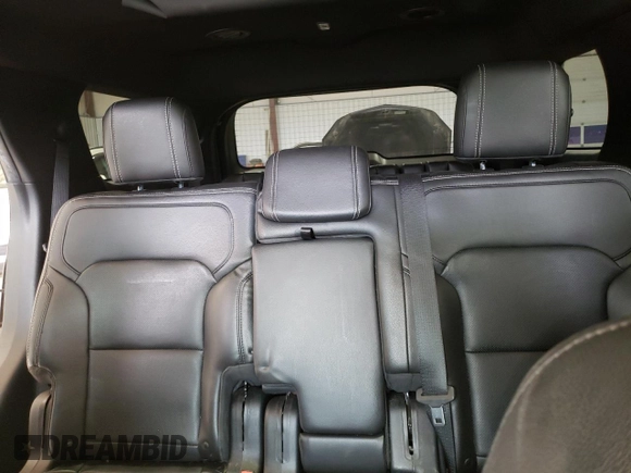 2018 Ford Explorer Limited z VIN 1FM5K8F8XJGB15947, wystawiony jako Copart lot #50683785 z przebiegiem 119 087 mil mil oraz Szkoda całkowita • Salvage title. Historia ofert i sprzedaży dostępna na DreamBid. Obrazek 10.