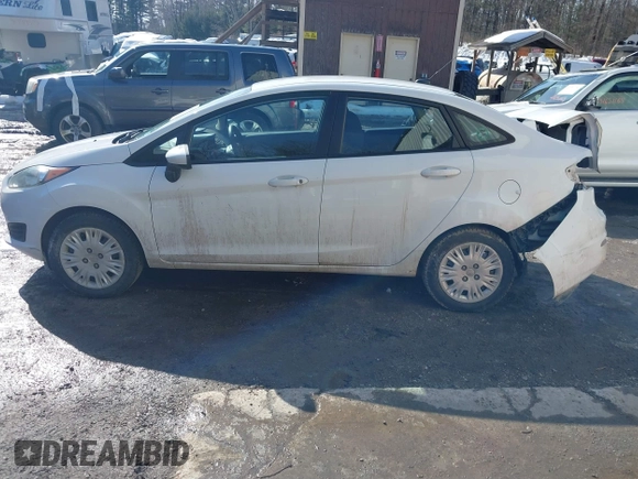 2014 Ford Fiesta S z VIN 3FADP4AJ4EM125475, wystawiony jako IAAI lot #41697578 z przebiegiem 160 189 mil mil oraz . Historia ofert i sprzedaży dostępna na DreamBid. Obrazek 14.