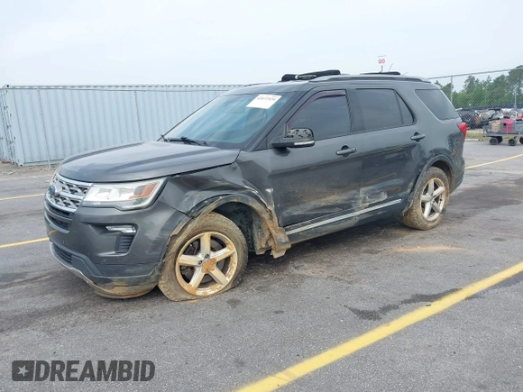 2018 Ford Explorer XLT z VIN 1FM5K7D8XJGA62972, wystawiony jako IAAI lot #42037529 z przebiegiem 182 932 mil mil oraz . Historia ofert i sprzedaży dostępna na DreamBid. Obrazek 17.