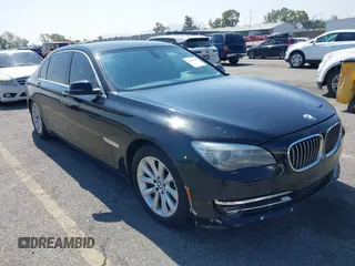 2015 BMW 7 Series 740Li with VIN WBAYE4C57FD138961, listed as a IAAI auction lot 42216122 with 224,740 mi miles and . Bid and sale history available at carsss.com. Image 1.