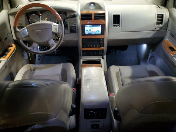 2008 Chrysler Aspen Limited with VIN 1A8HW58278F129858, listed as a Copart auction lot 49642015 with NaN miles and Salvage Title. Bid and sale history available at carsss.com. Image 8.