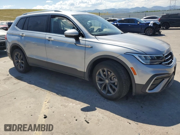 2022 Volkswagen Tiguan SE with VIN 3VV2B7AX9NM099219, listed as a Copart auction lot 63124545 with 39,860 mi miles and Salvage title. Bid and sale history available at DreamBid. Image 4.
