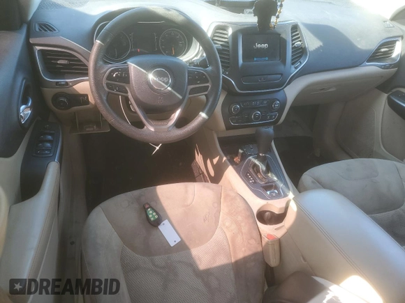 2019 Jeep Cherokee Latitude with VIN 1C4PJLCB9KD203992, listed as a Copart auction lot 52029165 with 135,534 mi miles and Salvage Title. Bid and sale history available at carsss.com. Image 8.