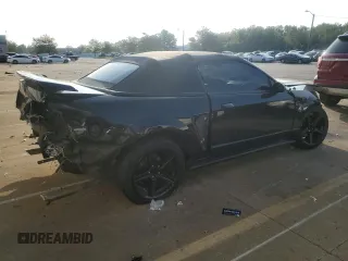 2004 Ford Mustang GT Deluxe z VIN 1FAFP45X44F239496, wystawiony jako Copart lot #66322474 z przebiegiem Nie podano mil oraz Szkody całkowita. Historia ofert i sprzedaży dostępna na DreamBid. Obrazek 3.