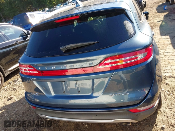 2018 Lincoln MKC Premiere with VIN 5LMCJ1D9XJUL22625, listed as a IAAI auction lot 40558543 with 60,088 mi miles and . Bid and sale history available at DreamBid. Image 16.