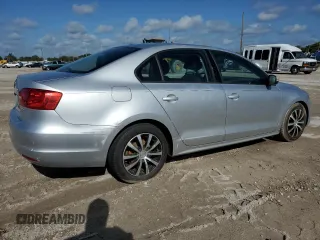 2011 Volkswagen Jetta SE with VIN 3VWDZ7AJ8BM323670, listed as a Copart auction lot 50745805 with 134,848 mi miles and Clean title. Bid and sale history available at DreamBid. Image 3.