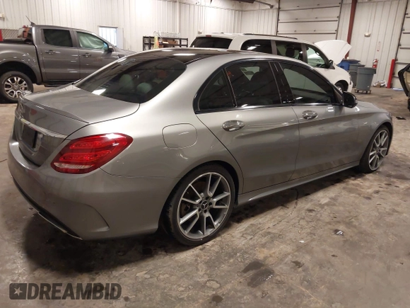 2016 Mercedes-Benz C 450 AMG with VIN 55SWF6EB9GU111727, listed as a IAAI auction lot 42157611 with 118,152 mi miles and . Bid and sale history available at DreamBid. Image 4.