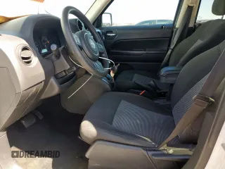 2016 Jeep Patriot Sport with VIN 1C4NJPBA9GD574679, listed as a Copart auction lot 48324585 with 140,704 mi miles and Clean Title. Bid and sale history available at carsss.com. Image 7.