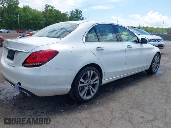 2020 Mercedes-Benz C 300 z VIN WDDWF8DB1LR543088, wystawiony jako IAAI lot #42193679 z przebiegiem 54 050 mil mil oraz . Historia ofert i sprzedaży dostępna na DreamBid. Obrazek 4.