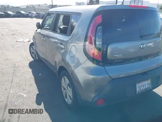 2015 Kia Soul with VIN KNDJN2A21F7217008, listed as a IAAI auction lot 41945889 with 136,656 mi miles and . Bid and sale history available at DreamBid. Image 3.