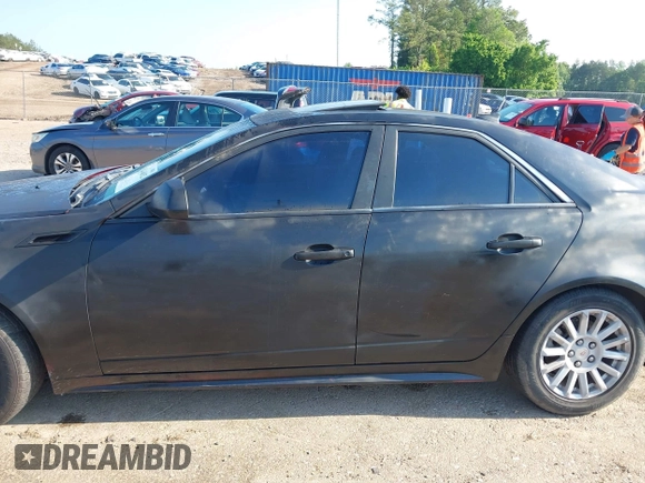 2012 Cadillac CTS z VIN 1G6DA5E51C0152943, wystawiony jako IAAI lot #42116892 z przebiegiem 176 049 mil mil oraz . Historia ofert i sprzedaży dostępna na DreamBid. Obrazek 14.