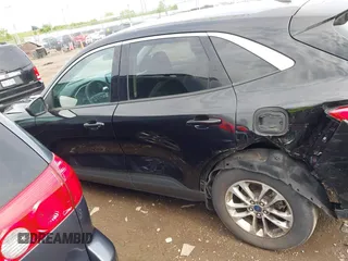 2021 Ford Escape SE с VIN 1FMCU0G65MUB10368, выставлен на аукционе IAAI как лот 42084579 с пробегом 36 043 миль миль и . История ставок и продаж доступна на DreamBid. Изображение 14.