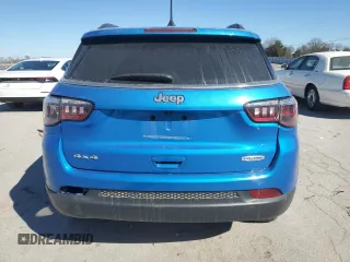2022 Jeep Compass Latitude with VIN 3C4NJDBB3NT231753, listed as a Copart auction lot 47305435 with 53,864 mi miles and Salvage title. Bid and sale history available at DreamBid. Image 6.