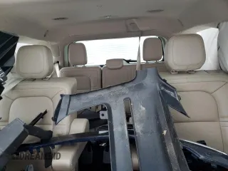 2020 Lincoln Navigator Reserve z VIN 5LMJJ2LT7LEL17146, wystawiony jako Copart lot #49923625 z przebiegiem Nie podano mil oraz Szkoda całkowita • Salvage title. Historia ofert i sprzedaży dostępna na DreamBid. Obrazek 10.