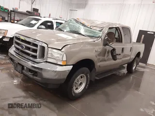 2002 Ford F-250 XL z VIN 1FTNW21F12EB82526, wystawiony jako IAAI lot #41937454 z przebiegiem 133 291 mil mil oraz . Historia ofert i sprzedaży dostępna na DreamBid. Obrazek 2.