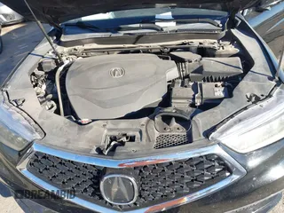 2018 Acura TLX with VIN 19UUB2F35JA005796, listed as a IAAI auction lot 40994752 with Not provided miles and . Bid and sale history available at DreamBid. Image 10.