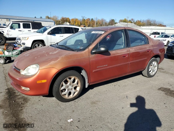 2000 Dodge Neon Highline with VIN 1B3ES46CXYD687325, listed as a Copart auction lot 77815514 with 43,947 mi miles and Clean Title. Bid and sale history available at carsss.com. Image 1.