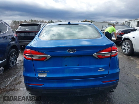 2020 Ford Fusion SE with VIN 3FA6P0HD2LR134659, listed as a IAAI auction lot 41801760 with 74,058 mi miles. Bid and sale history available at carsss.com. Image 16.
