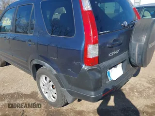2006 Honda CR-V EX with VIN JHLRD78806C020371, listed as a IAAI auction lot 41812893 with 282,171 mi miles and . Bid and sale history available at carsss.com. Image 6.