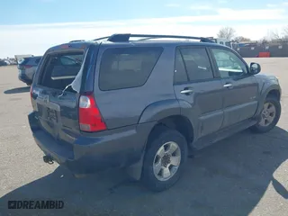 2007 Toyota 4Runner SR5 with VIN JTEBU14R178090777, listed as a IAAI auction lot 41750605 with 328,394 mi miles. Bid and sale history available at carsss.com. Image 4.