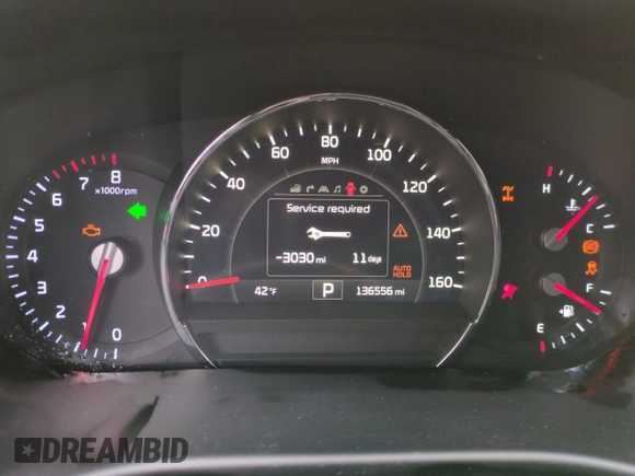 2016 Kia Sorento SX with VIN 5XYPKDA5XGG137705, listed as a Copart auction lot 47851815 with 136,556 mi miles and Salvage Title. Bid and sale history available at carsss.com. Image 9.