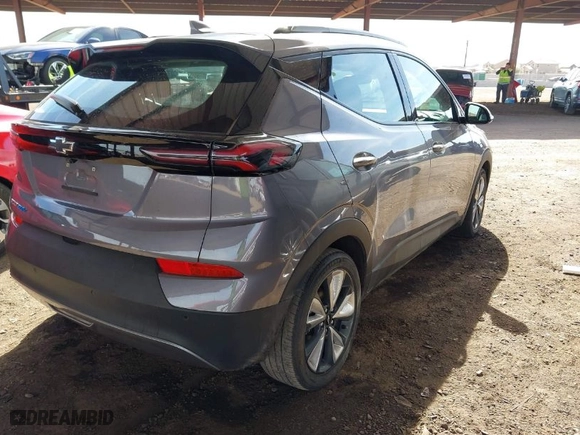 2023 Chevrolet Bolt EUV LT with VIN 1G1FY6S08P4106842, listed as a IAAI auction lot 41629936 with 96,298 mi miles. Bid and sale history available at carsss.com. Image 4.