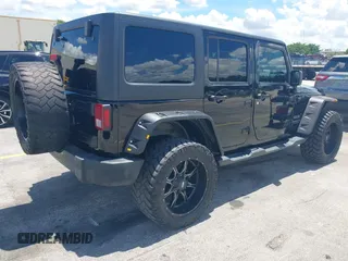 2016 Jeep Wrangler Unlimited Sport z VIN 1C4BJWDG4GL327638, wystawiony jako IAAI lot #42494615 z przebiegiem 139 371 mil mil oraz . Historia ofert i sprzedaży dostępna na DreamBid. Obrazek 4.