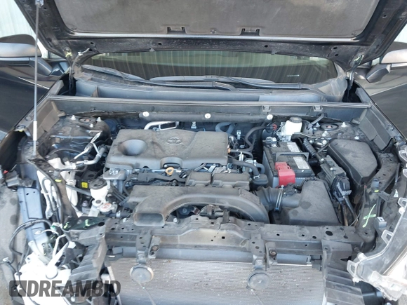 2021 Toyota RAV4 LE with VIN 2T3F1RFV1MC195589, listed as a IAAI auction lot 42509900 with 61,671 mi miles and . Bid and sale history available at DreamBid. Image 10.