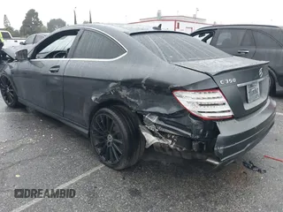 2013 Mercedes-Benz C 350 with VIN WDDGJ5HBXDF958795, listed as a IAAI auction lot 41916177 with 182,734 mi miles and . Bid and sale history available at carsss.com. Image 3.