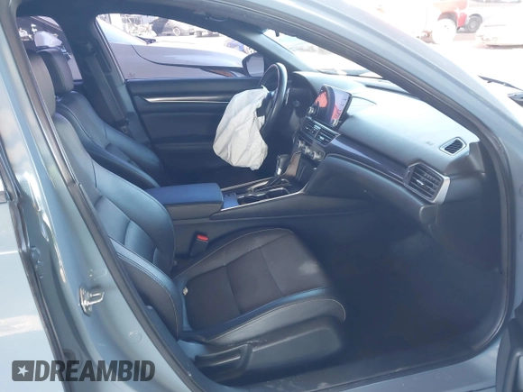 2019 Honda Accord Sport with VIN 1HGCV1F37KA097587, listed as a IAAI auction lot 41662316 with 82,188 mi miles and . Bid and sale history available at carsss.com. Image 5.