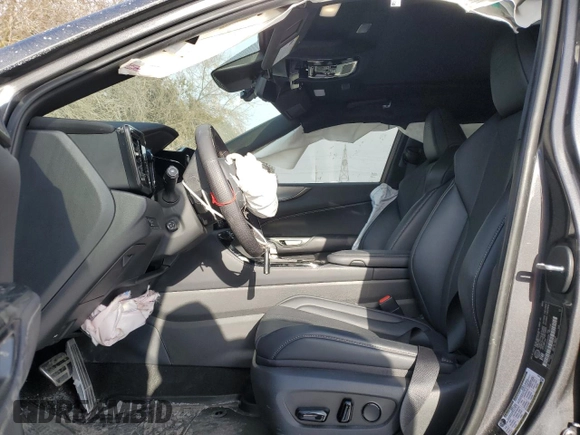 2024 Lexus NX with VIN 2T2KGCEZ2RC042729, listed as a Copart auction lot 44562395 with 28,404 mi miles and Salvage Title. Bid and sale history available at carsss.com. Image 7.