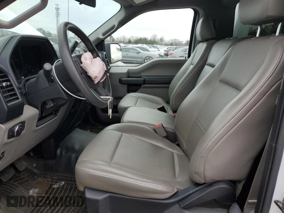 2016 Ford F-150 XL with VIN 1FTMF1E88GKD19083, listed as a Copart auction lot 43802185 with 41,186 mi miles and Salvage title. Bid and sale history available at DreamBid. Image 7.